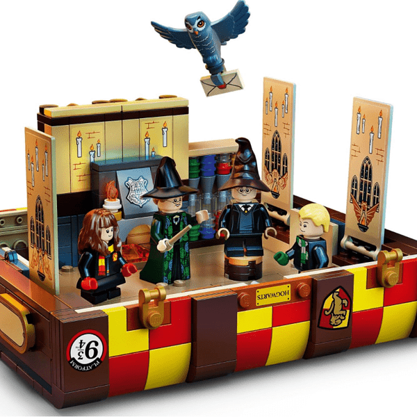 LEGO Huren 76399: Hogwarts Magical Trunk